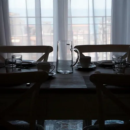 Couette-café Del Corso Capo dʼOrlando