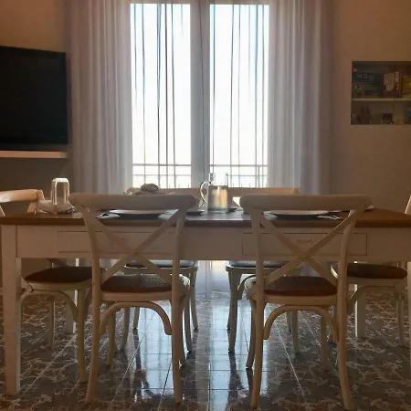 Del Corso Panzió Capo dʼOrlando