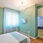 Oda ve Kahvaltı Del Corso Capo dʼOrlando