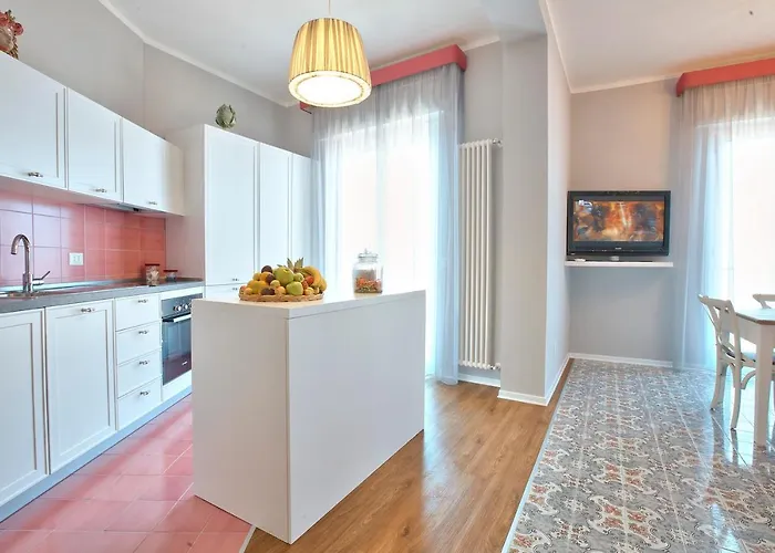 Couette-café Del Corso 4*